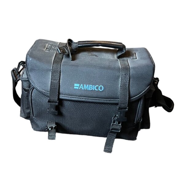 Canon EOS Rebel 2000 35mm SLR Film Camera, 2 Lenses/Filters/Strap/Camera Bag - Picture 15 of 16